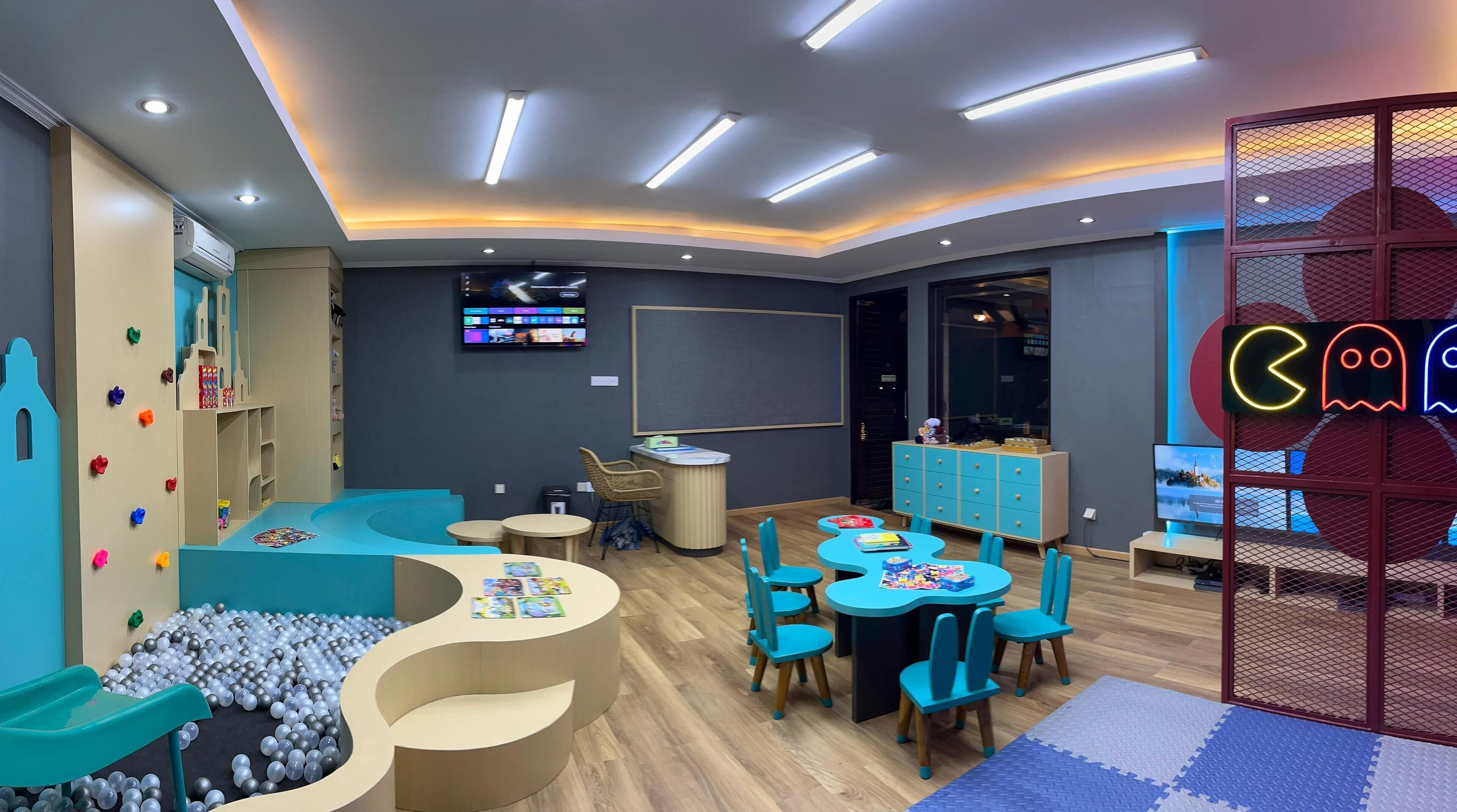 children’s play area – indoor