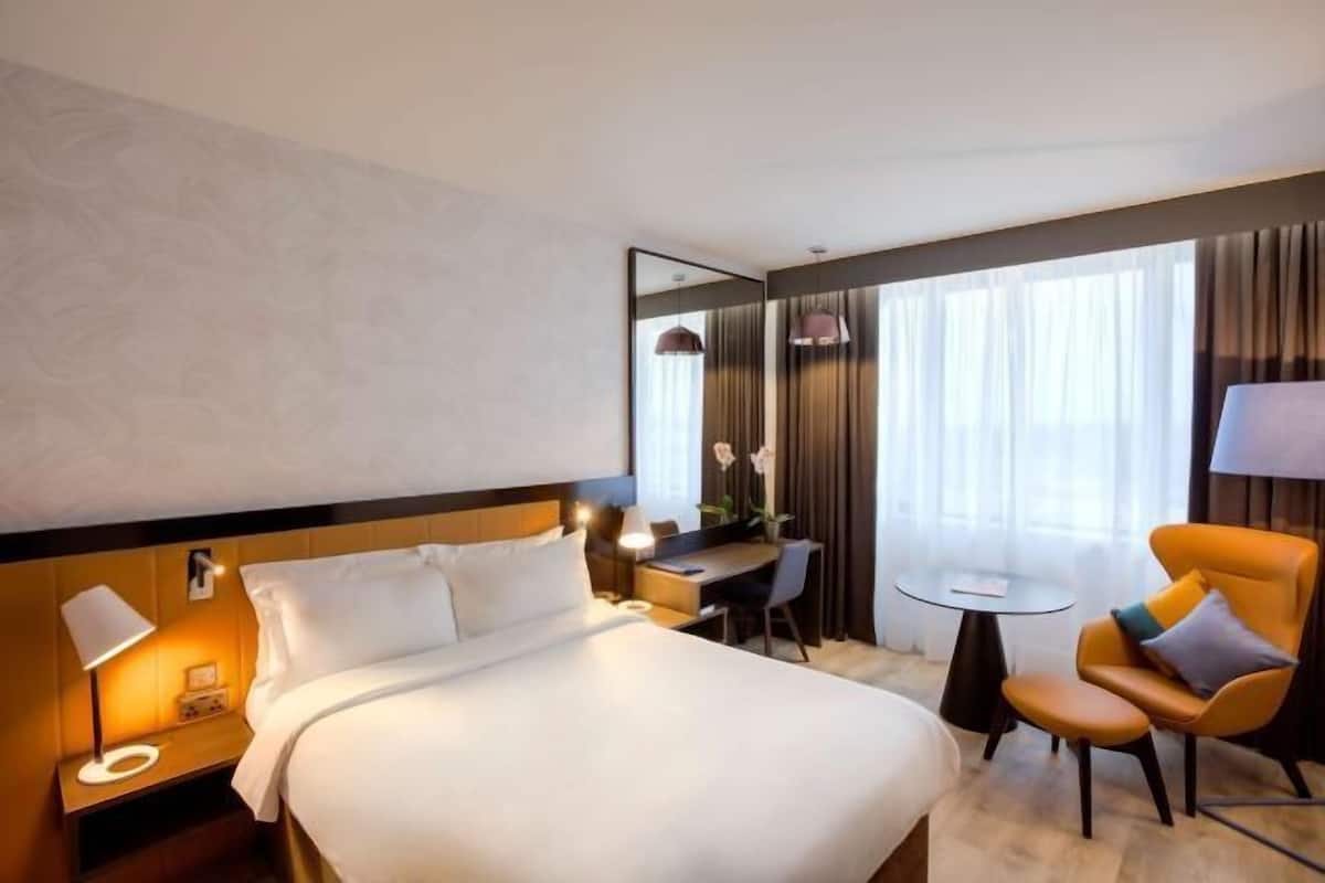 Allergikerbettwaren, Zimmersafe, Schreibtisch