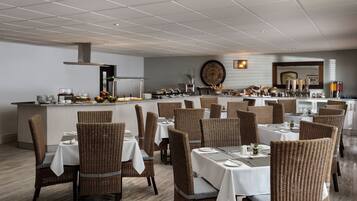 Tägliches englisches Frühstück (265 NAD pro Person)