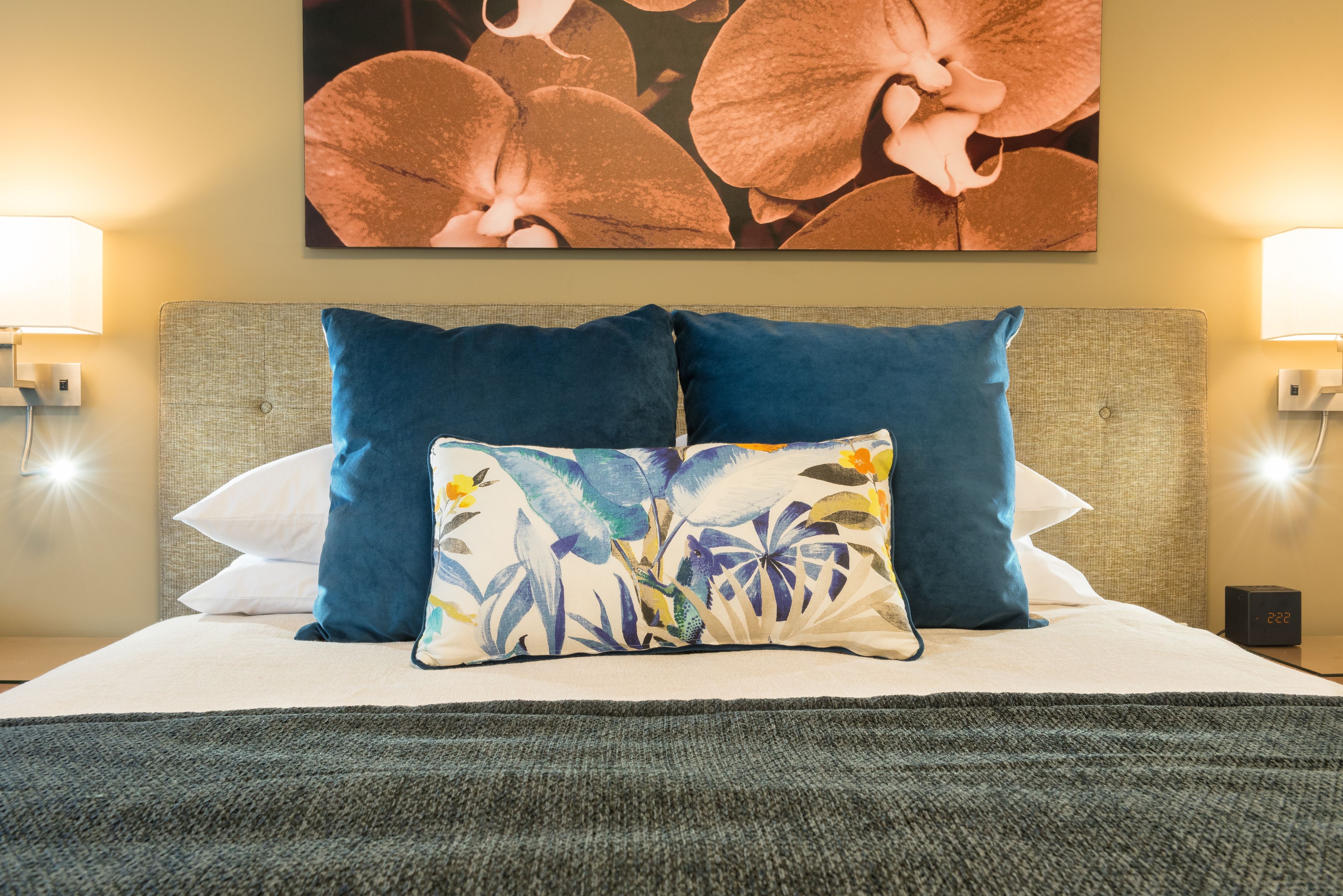 superior king room | desk, blackout curtains, iron/ironing board, free wifi