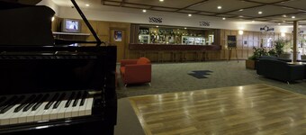 Distinction Hamilton Hotel & Conference Centre
