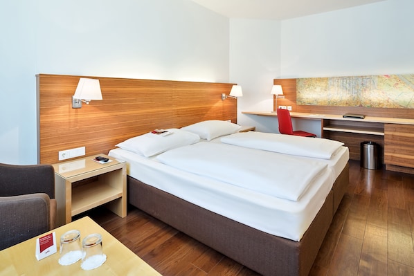 Minibar, in-room safe, desk, soundproofing