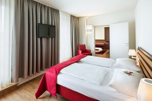 Minibar, in-room safe, desk, soundproofing