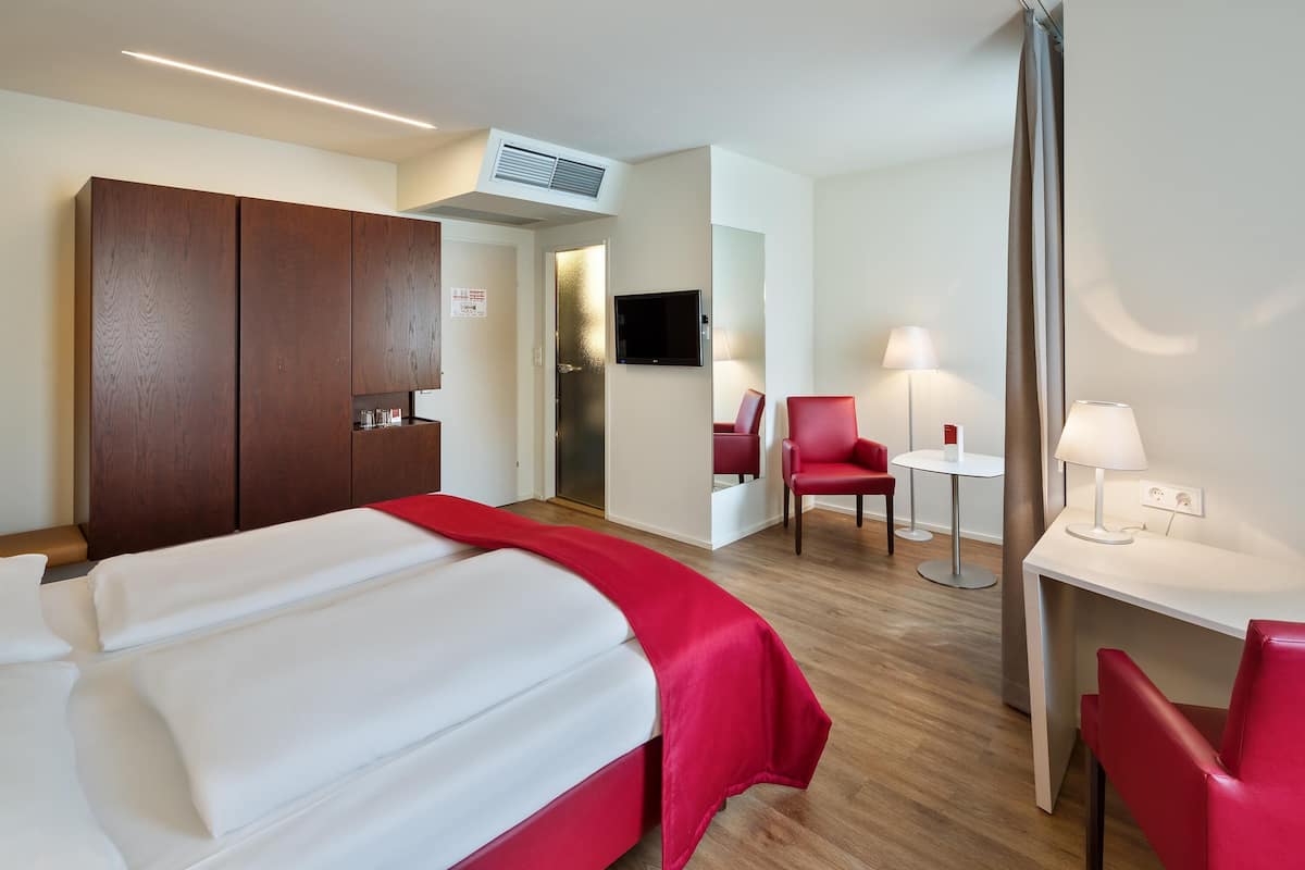 1 habitación, minibar, caja de seguridad en la habitación y escritorio