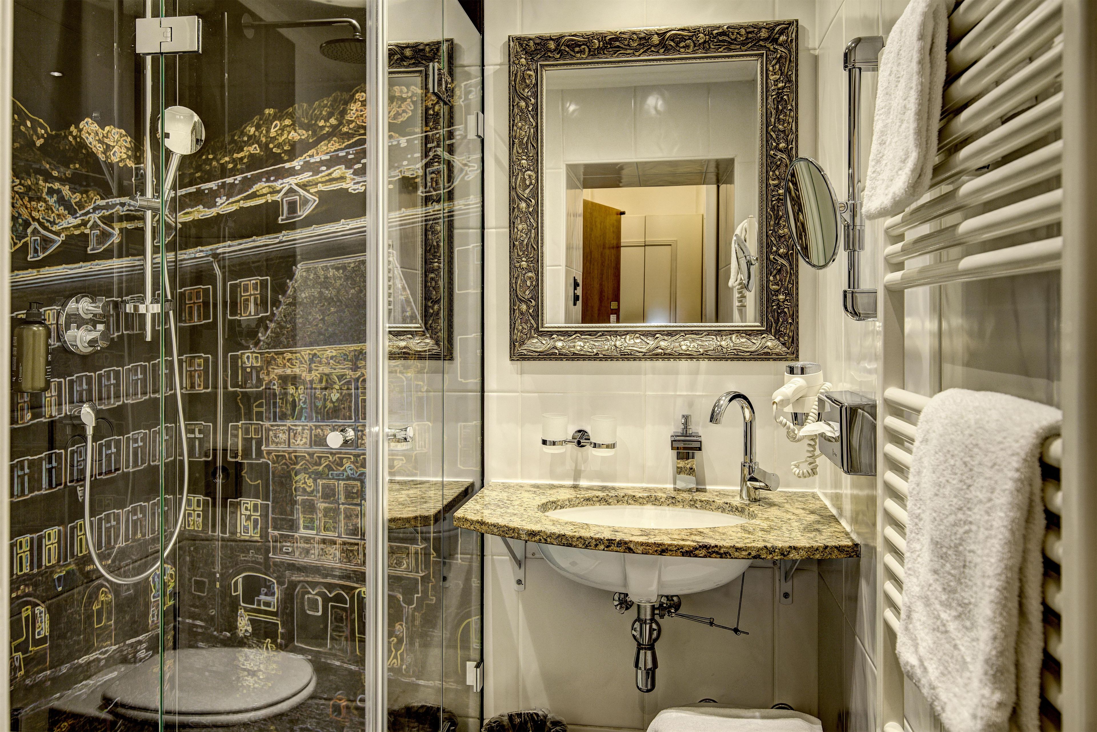 Photo - Hotel Goldener Adler, BW Signature Collection