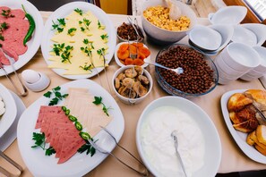 Gratis frukostbuffé varje dag