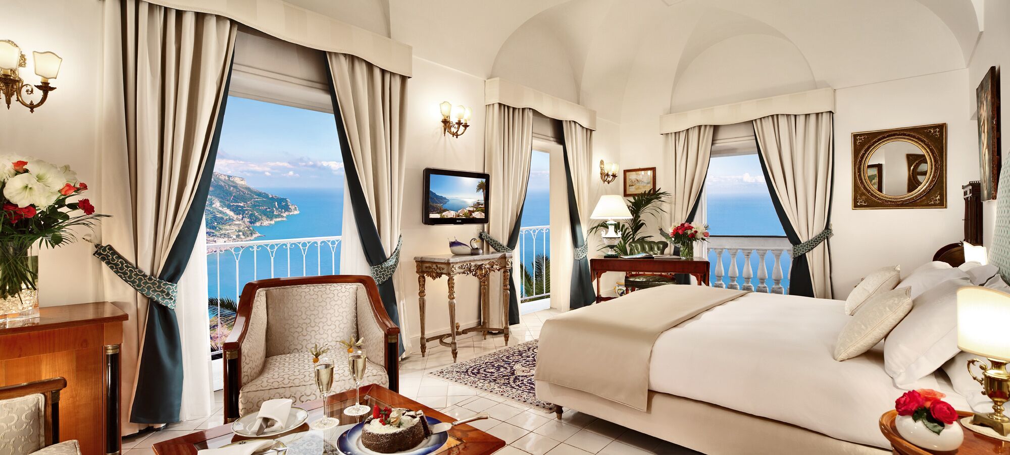Immenso Suite with Sea view | 1 bedroom, minibar, in-room safe, blackout curtains