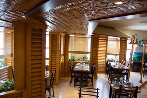 Restaurant - Happy Days Hotel (Manama)