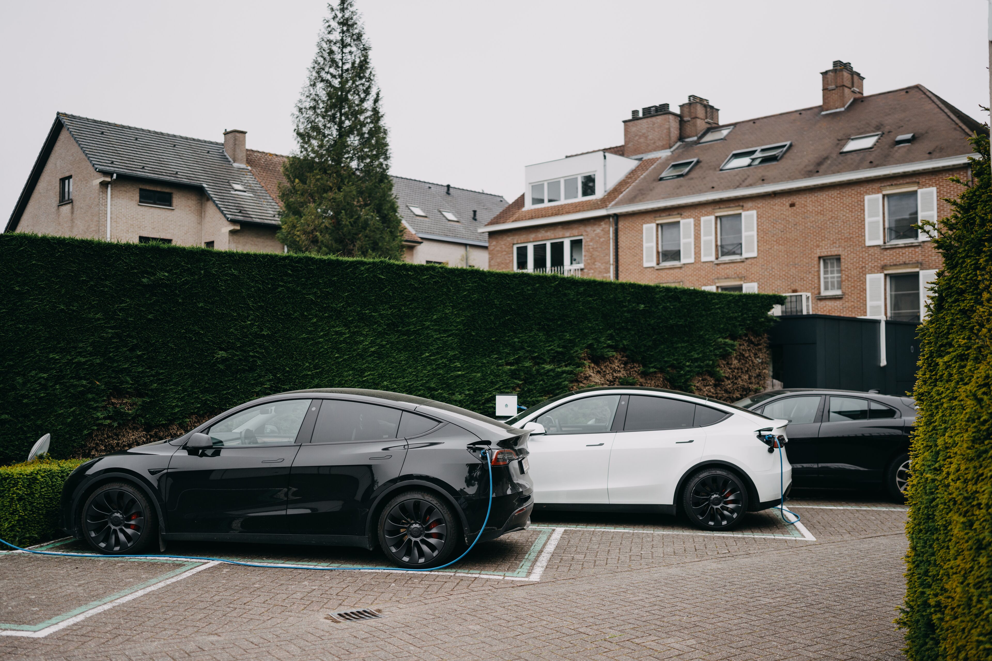 self-parking (surcharge) 12 per day