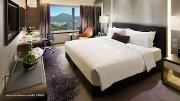 Room (Plaza Deluxe) | Pemandangan dari bilik