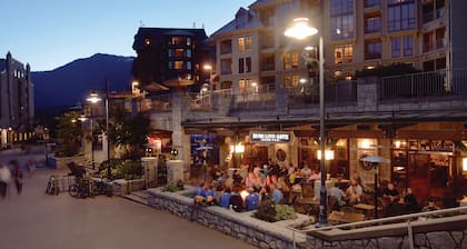 Pan Pacific Whistler Mountainside