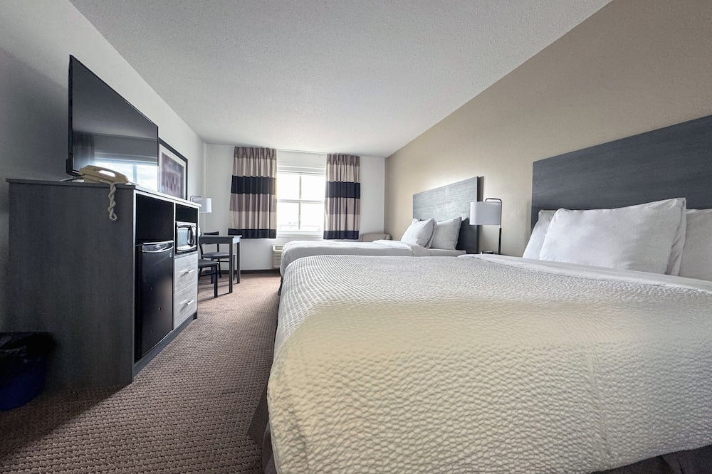 Ramada by Wyndham Sherwood Park