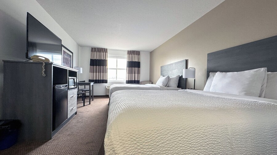 Ramada by Wyndham Sherwood Park