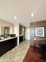 Business Studio Suite, 1 King Bed, Non Smoking | In-room safe, desk, laptop workspace, blackout drapes