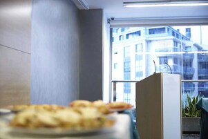 Se sirven desayunos, almuerzos y cenas