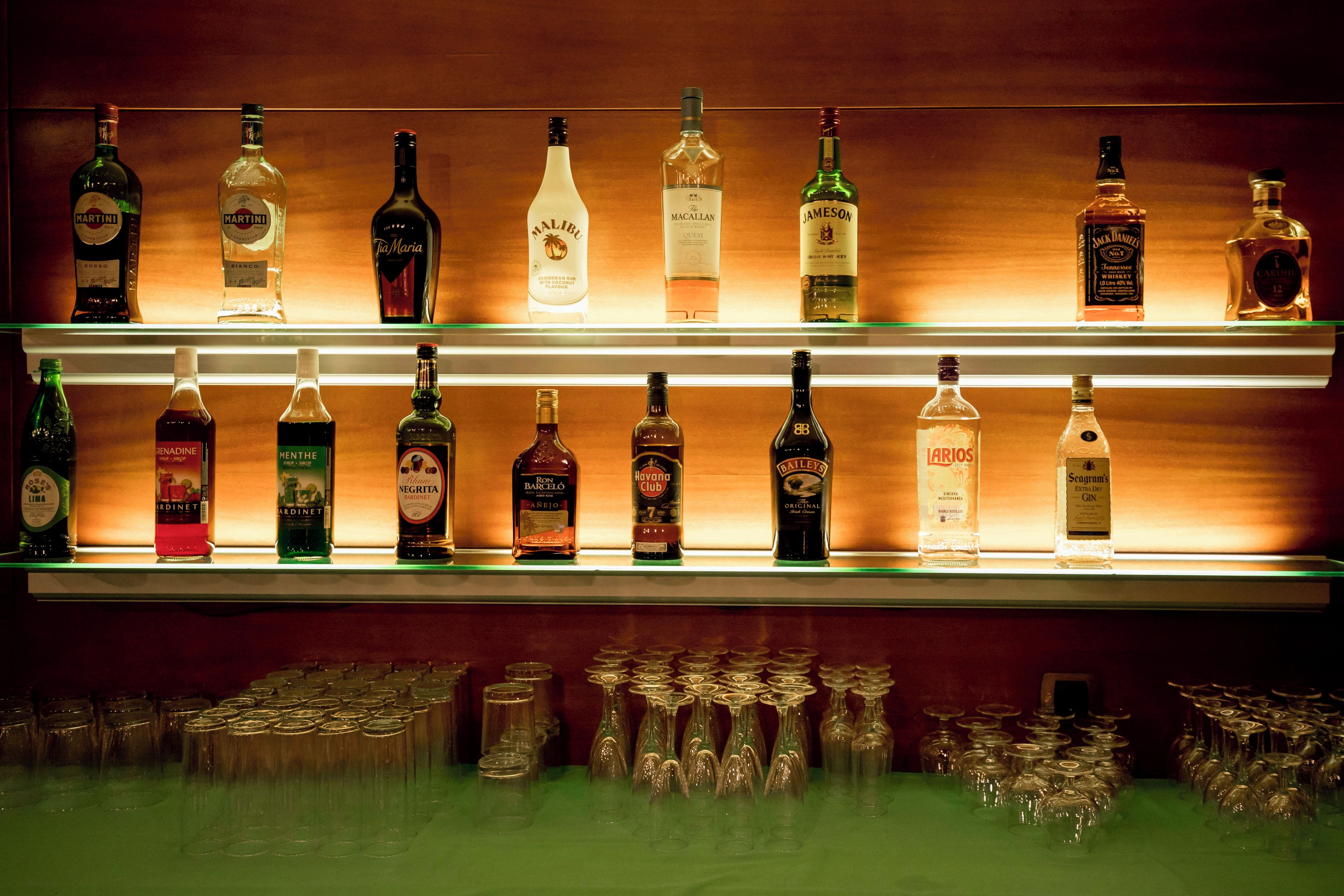 Bar (en el alojamiento)