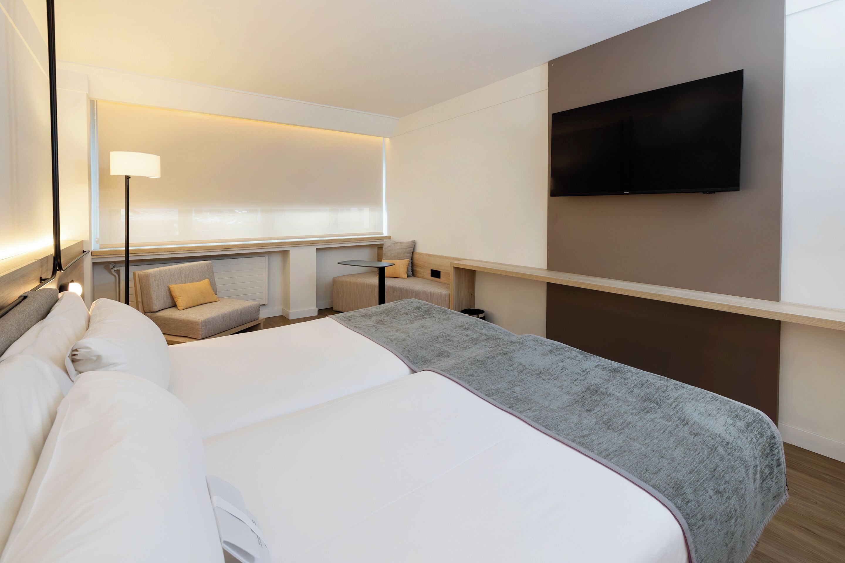 Minibar, in-room safe, desk, laptop workspace