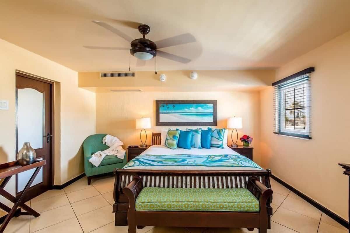 Literie de qualité supérieure, coffres-forts dans les chambres