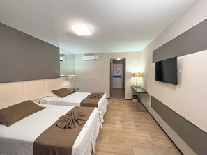 Standard Single Room | Minibar, in-room safe, desk, blackout drapes - Marina Park (Fortaleza)