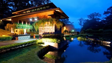 Bahagian luar