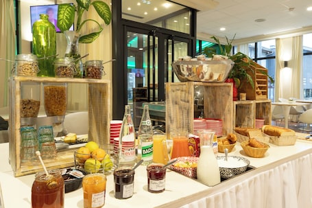 Daily buffet breakfast (EUR 12 per person)