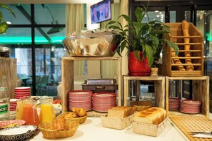 Daily buffet breakfast (EUR 12 per person)