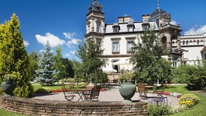 Terrace/patio - Hôtel Château de l'Ile (Ostwald)