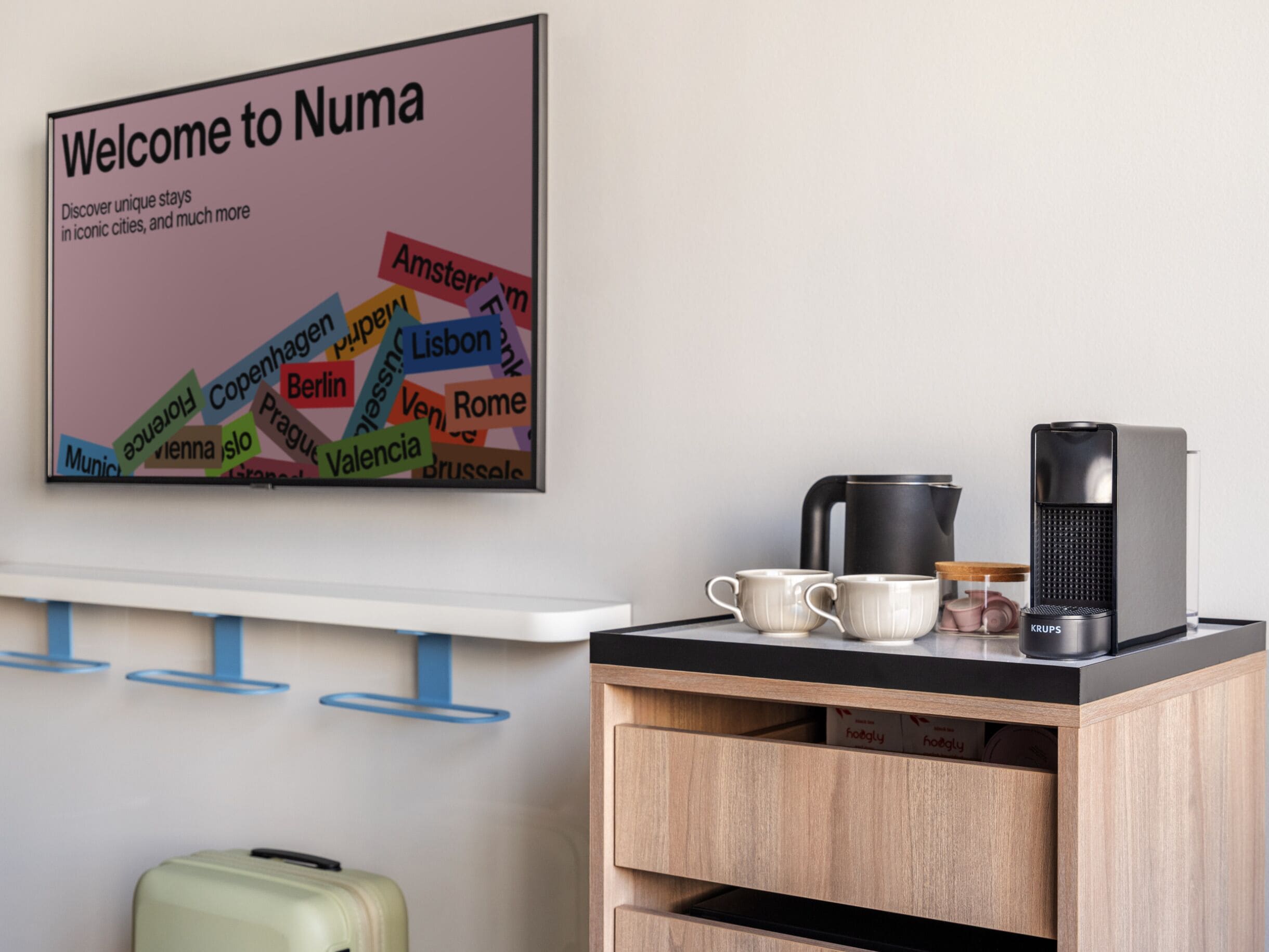 1 bedroom, premium bedding, in-room safe, desk