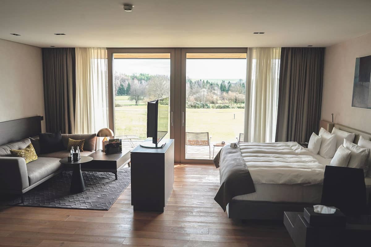 Junior Suite Süd | Pillowtop beds, free minibar, in-room safe, individually decorated