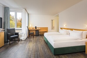 Premium Room (Premium Guestroom)
