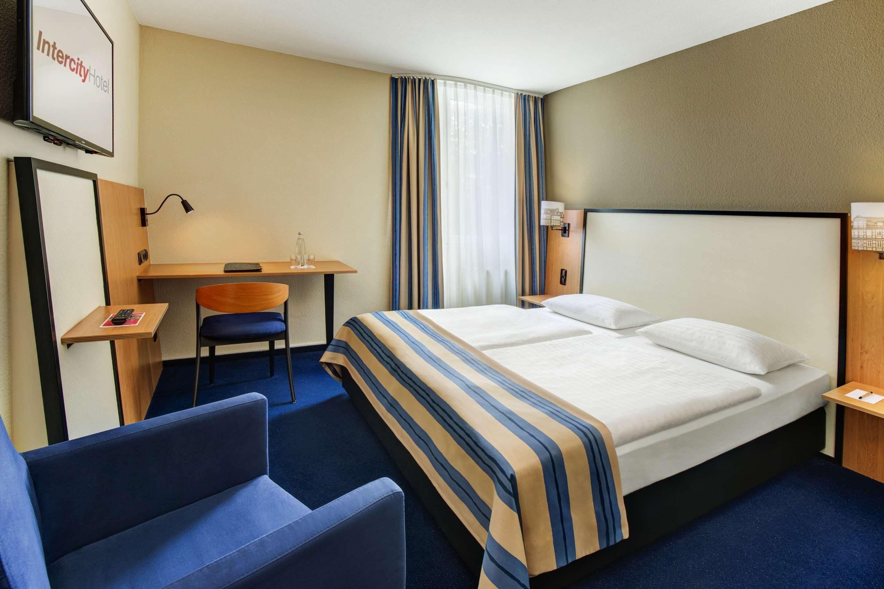 In-room safe, desk, soundproofing, free cribs/infant beds