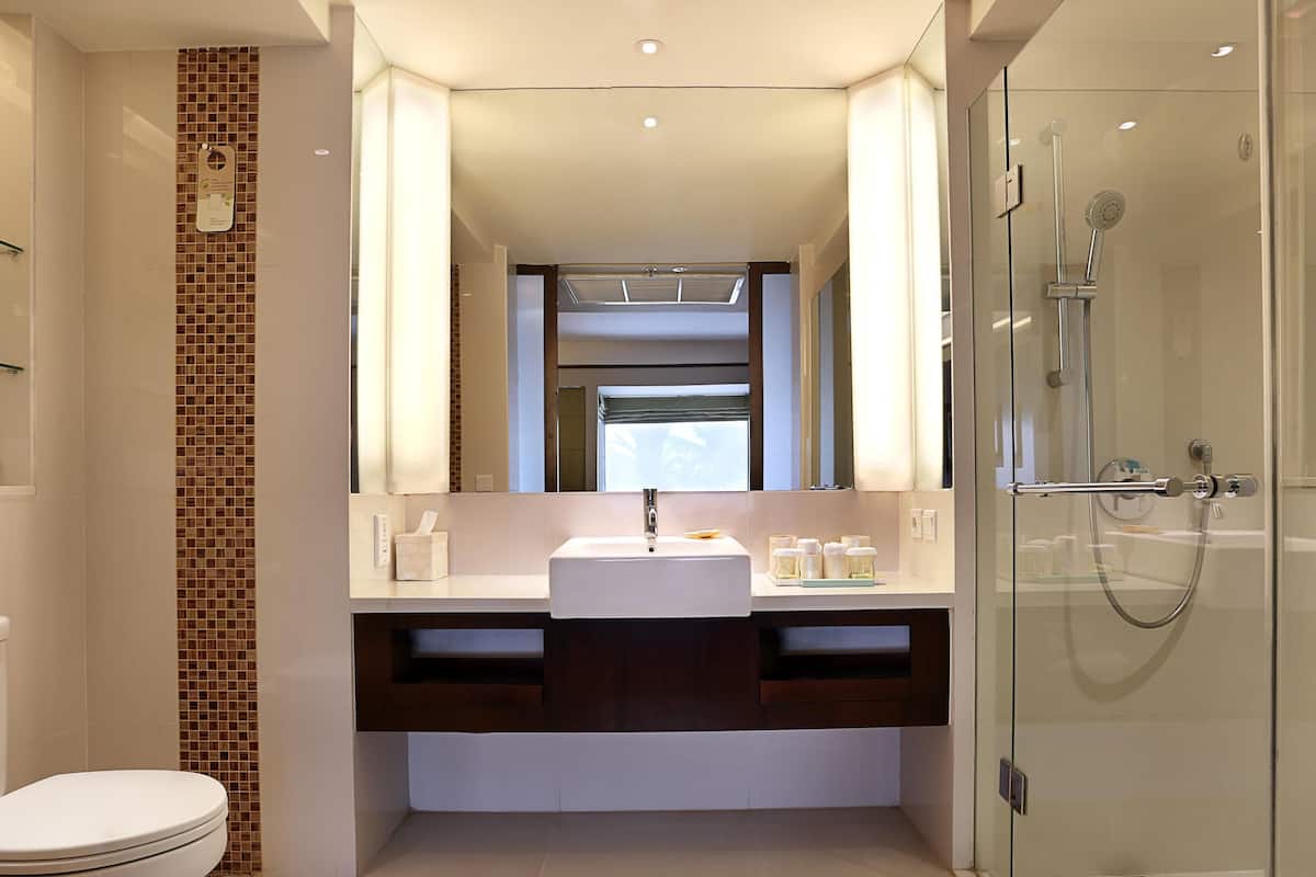2 Schlafzimmer, Minibar, Zimmersafe, Schreibtisch