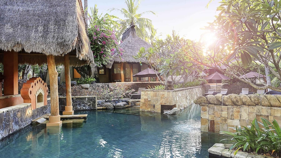 Novotel Lombok Resort and Villas