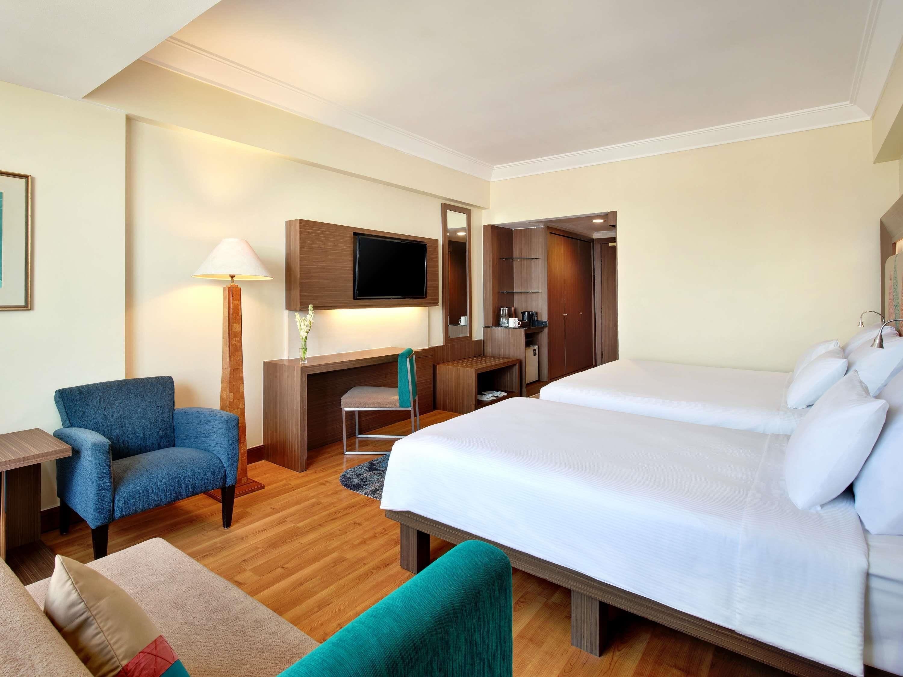 Minibar, in-room safe, desk, blackout drapes