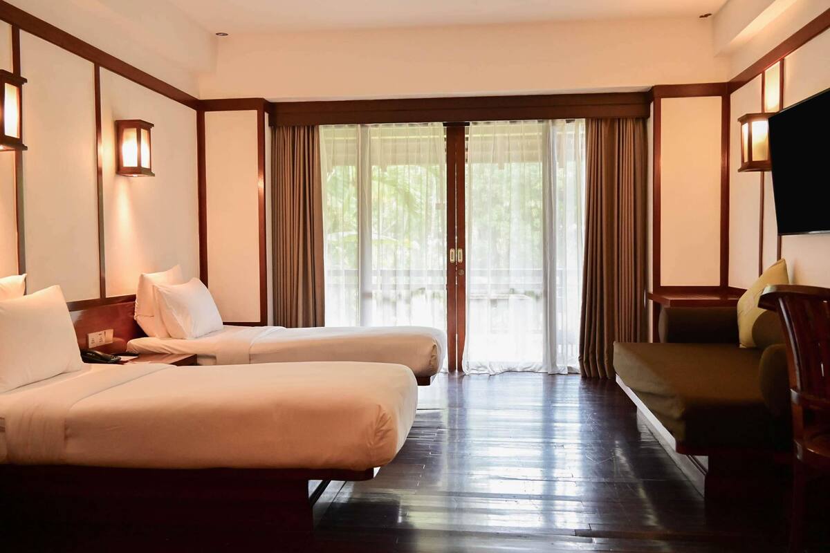 Superior Room, 2 Twin Beds, Balcony | In-room safe, desk, blackout drapes, iron/ironing board (on request)