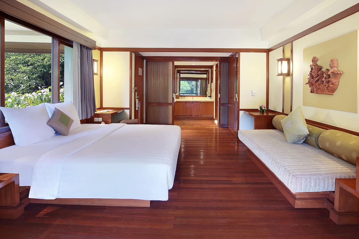 Classic Room, 1 Queen Bed