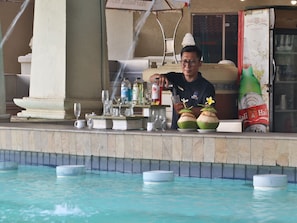 Poolside bar