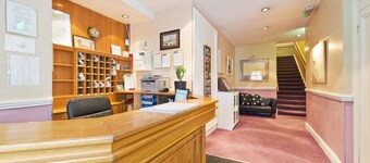 RiverHouse Hotel