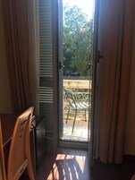 Fasilitas kamar