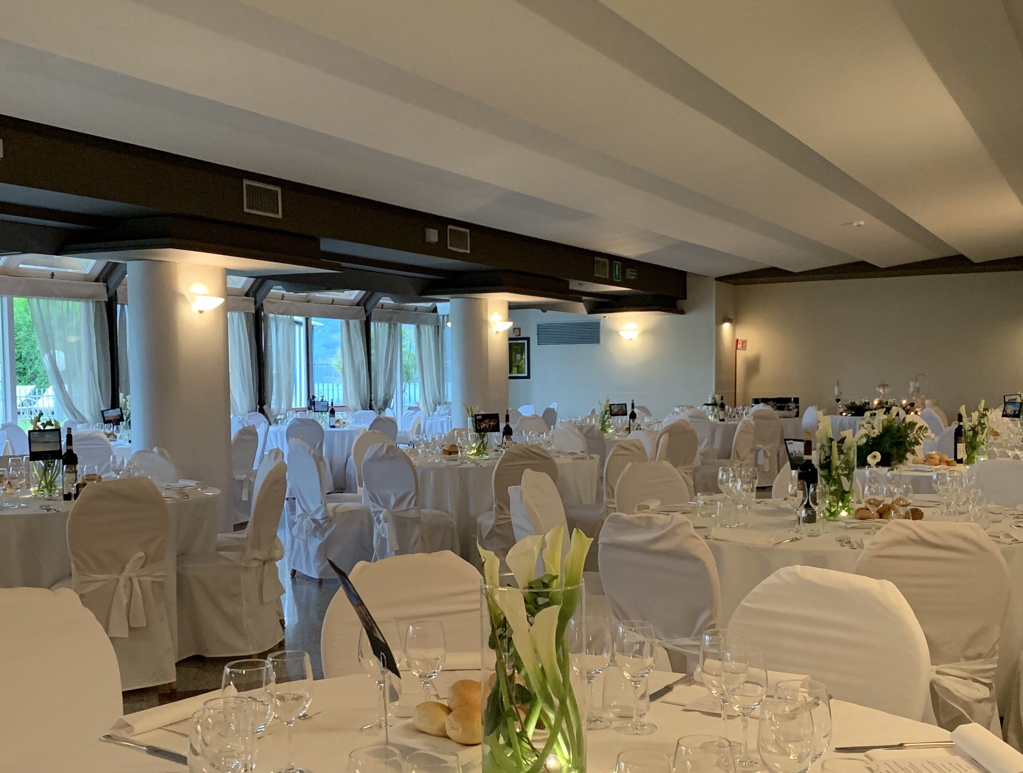 lunch and dinner served