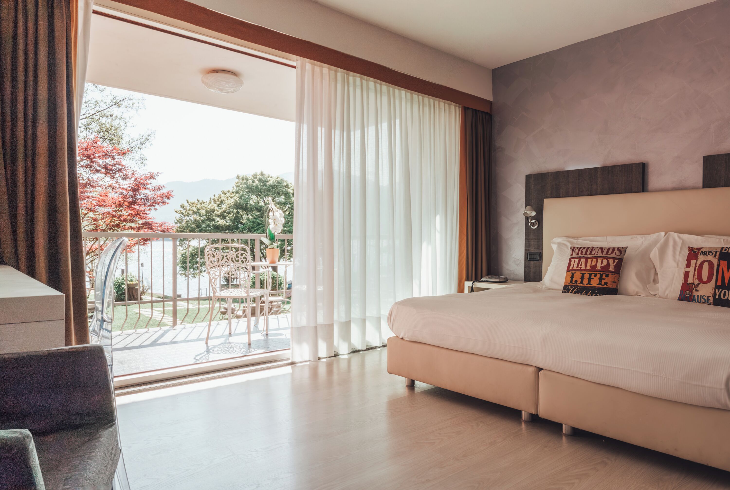 Chambre Double ou avec lits jumeaux, vue lac (No Lift) | Couette en duvet d'oie, minibar, coffres-forts dans les chambres, bureau