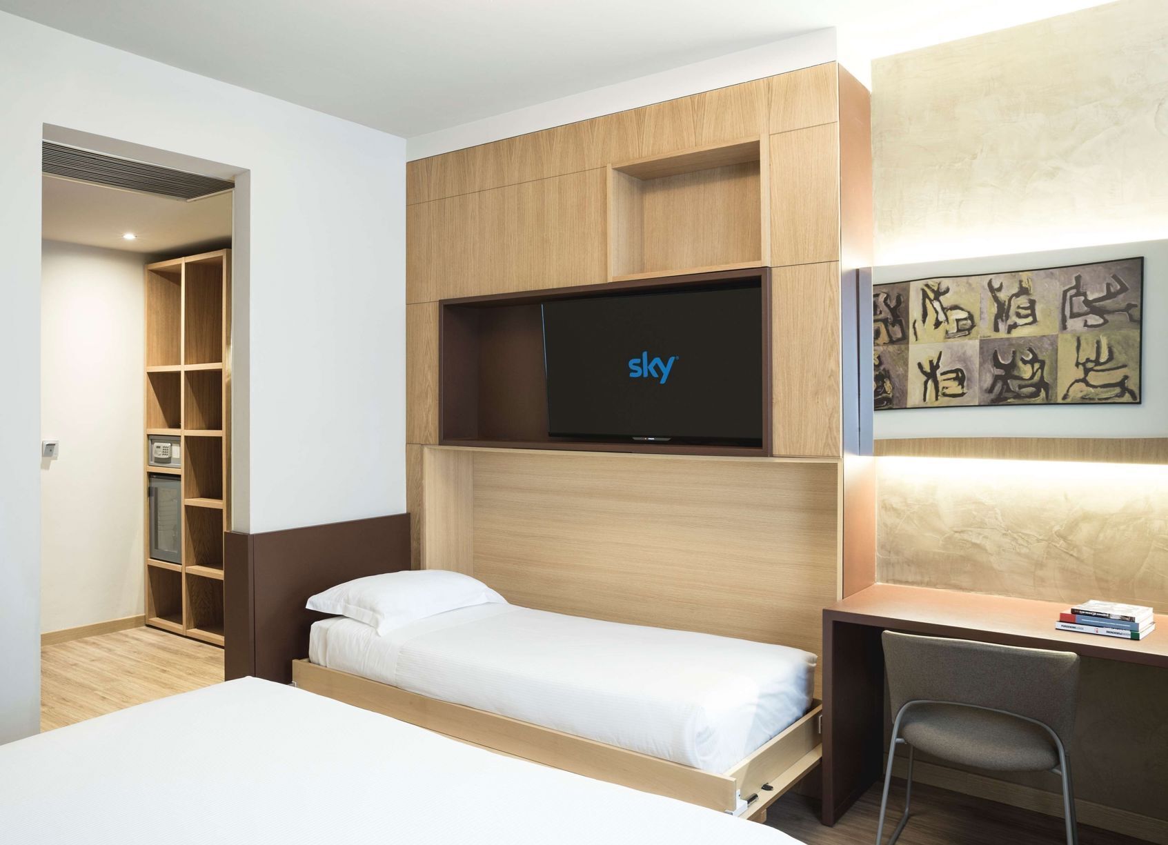 1 bedroom, hypo-allergenic bedding, down duvets, memory-foam beds