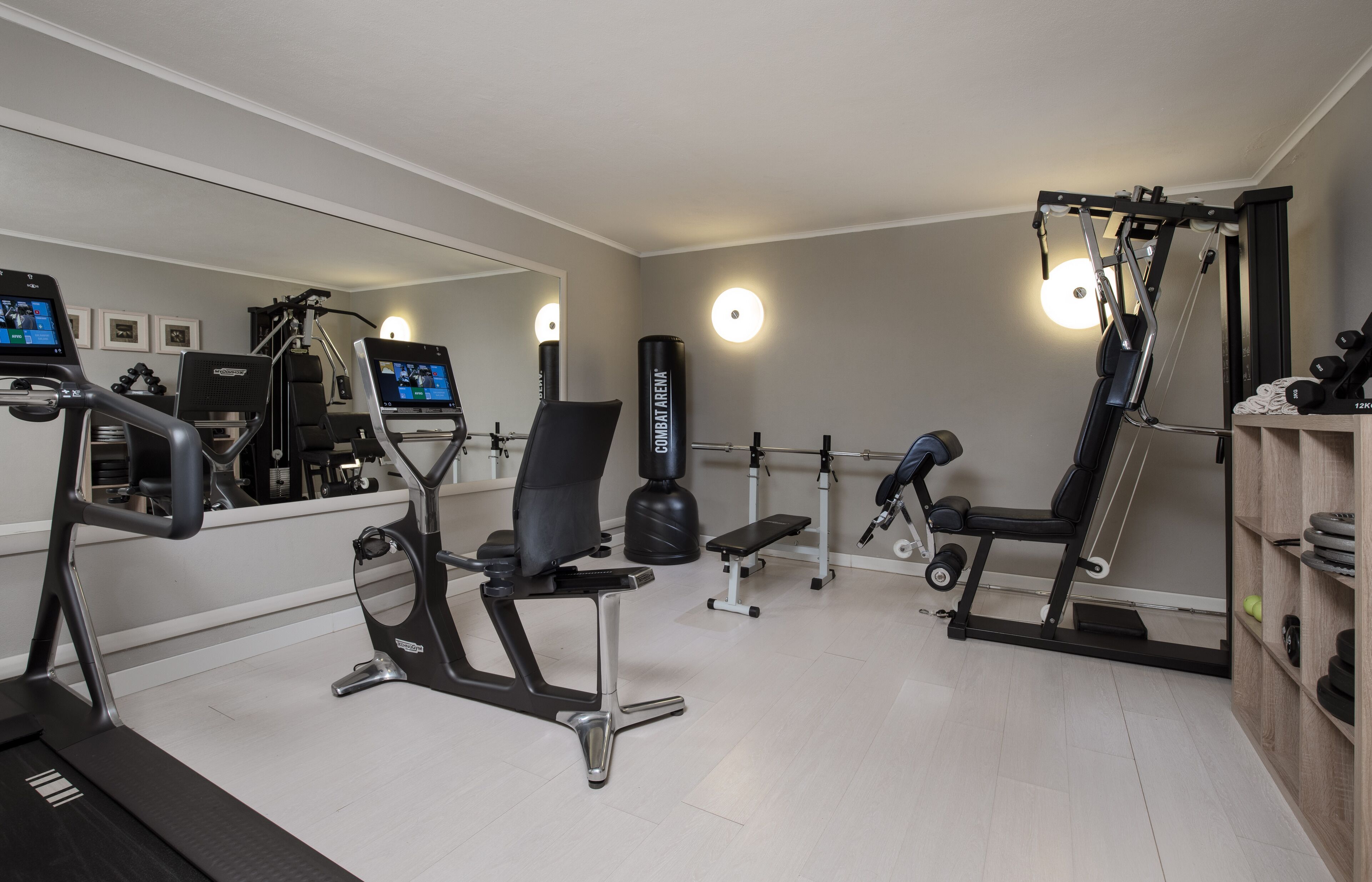fitness studio