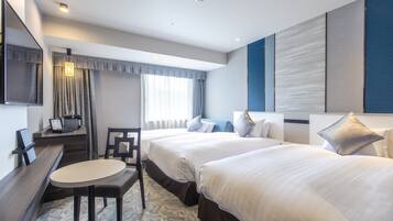 Renovation Moderate Twin Room, Non-Smoking | In-room safe, desk, laptop workspace, free WiFi