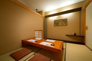 Breakfast, lunch and dinner served - Hotel JAL City Sendai (Sendai)