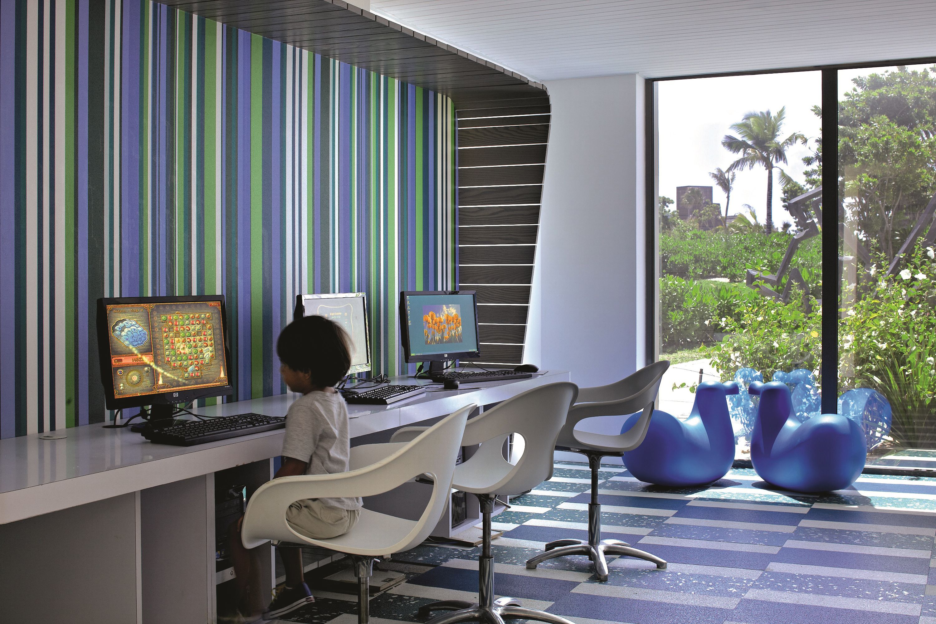 children’s play area – indoor