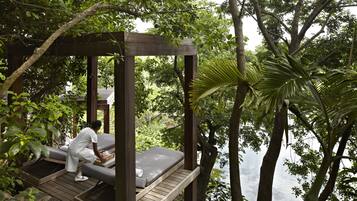 Couples treatment rooms, Turkish bath, body treatments