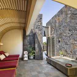 Couples treatment rooms, Turkish bath, body treatments