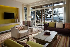 40-吋 LCD 液晶電視、衛星頻道、電視、iPod 底座