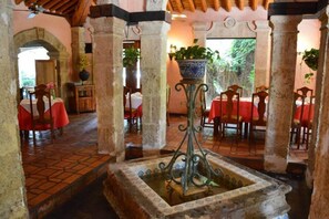 Breakfast, lunch, dinner served; Mexican cuisine 